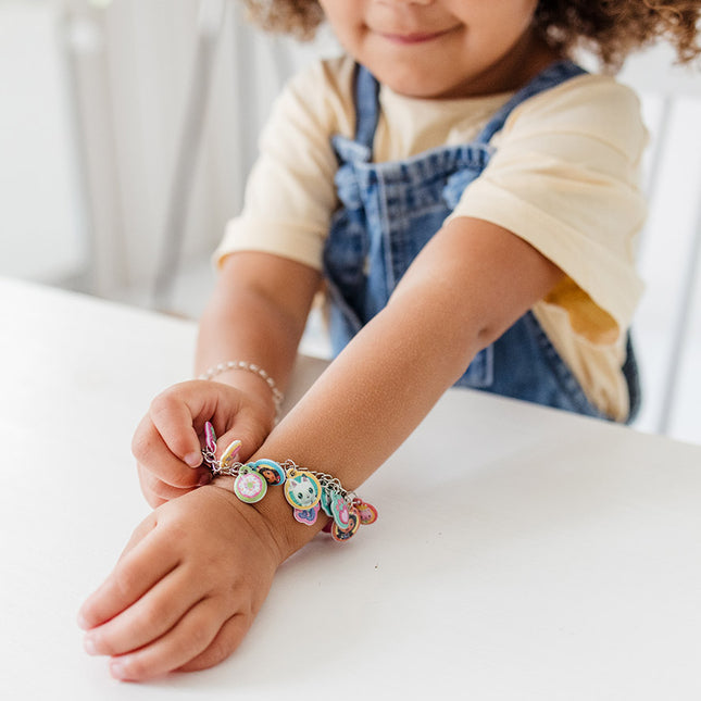 Ensemble de fabrication de bijoux pour la maison de poupée de Gabby