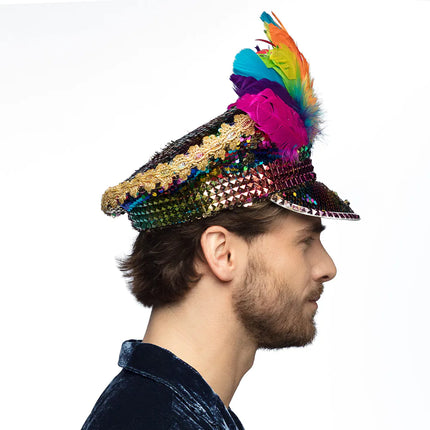 Casquette arc-en-ciel Plumes et diamants