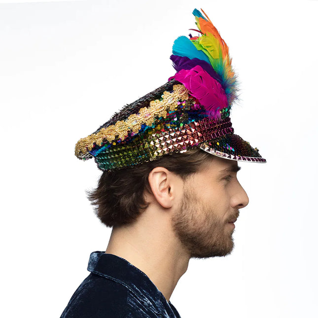 Casquette arc-en-ciel Plumes et diamants