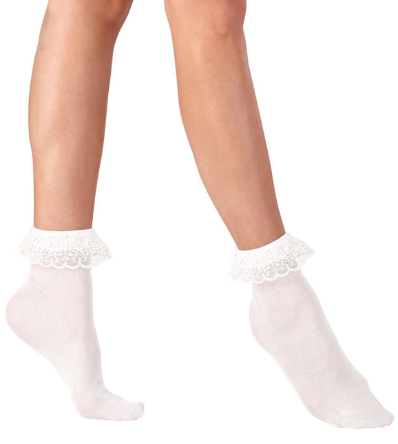 Chaussettes blanches avec de la dentelle