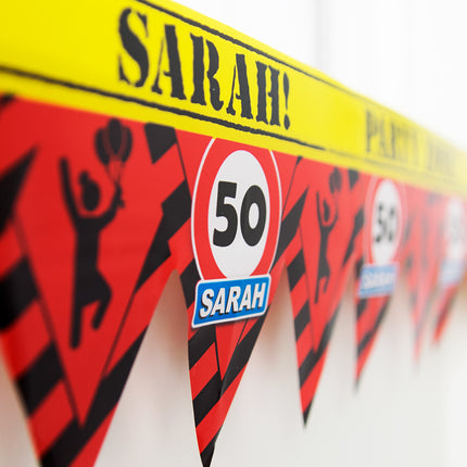 Sarah Barrière Ruban 50 ans Panneau de signalisation 12m