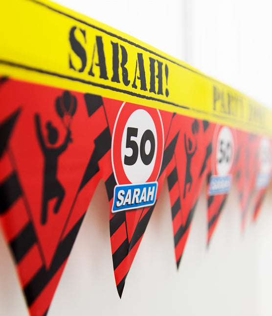 Sarah Barrière Ruban 50 ans Panneau de signalisation 12m