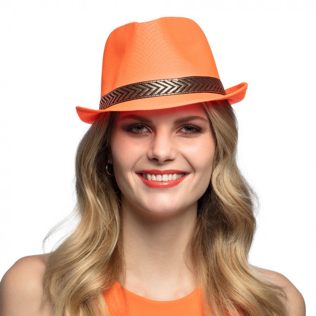 Chapeau orange fluo