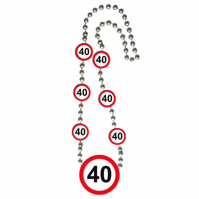 Panneau de signalisation de la chaîne des 40 ans