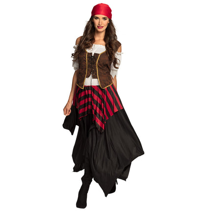 Tornade en costume de pirate