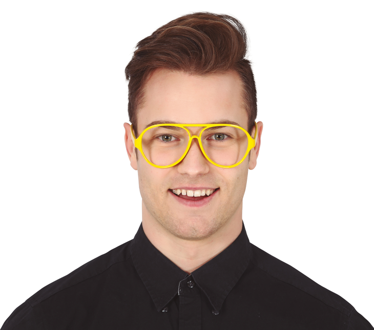 Lunettes jaunes Sans lunettes