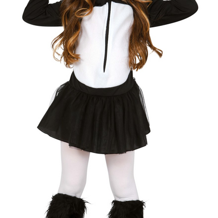 La fille au costume de panda