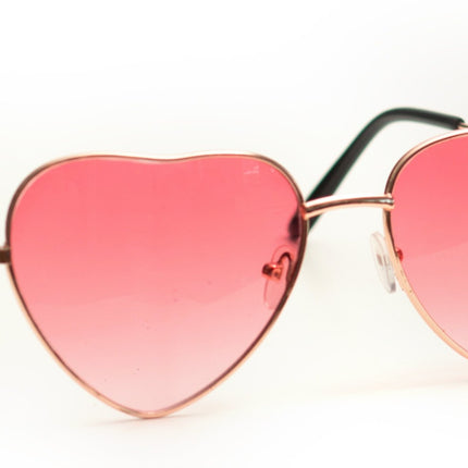 Lunettes à cœur rose