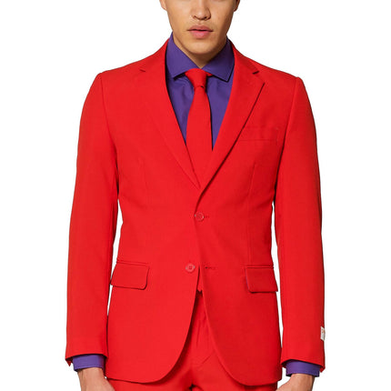 Hommes en costume rouge <tc>OppoSuits</tc>