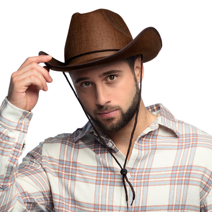 Chapeau de cow-boy marron