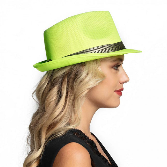 Chapeau vert fluo