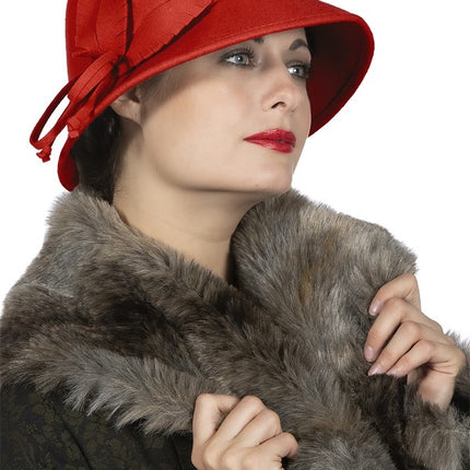 Chapeau rouge 20'S