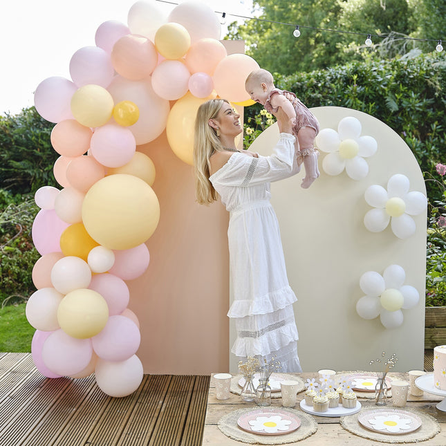 Baby Shower Balloons Daisies