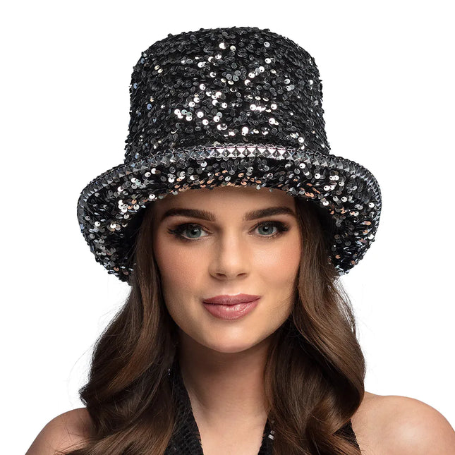 Chapeau argenté à paillettes