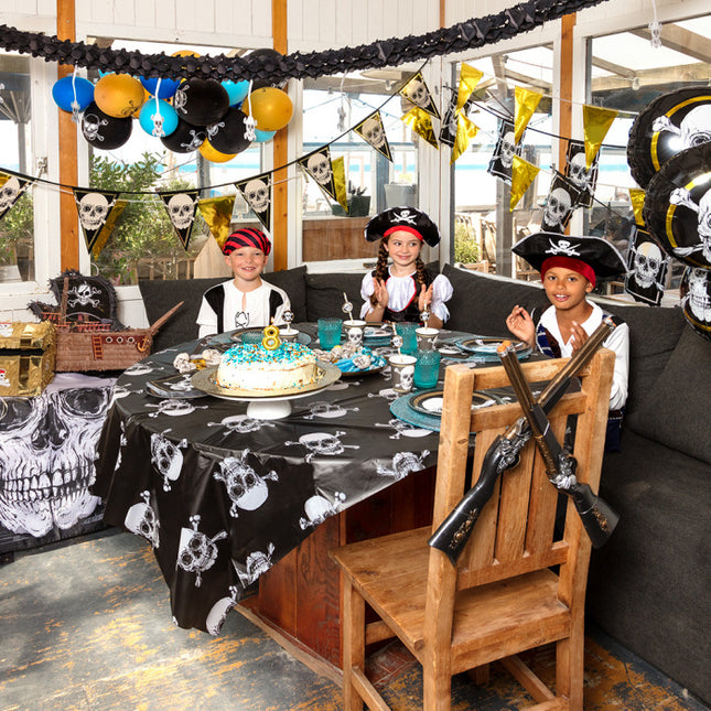 Nappe Pirate Crâne 1.8m